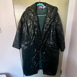 UO Green Trench
